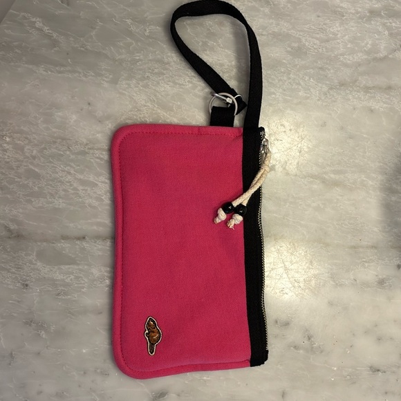 Roots Handbags - Roots wristlets